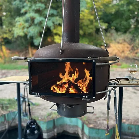 Moonrooms - Luxus Hausboot Berlin