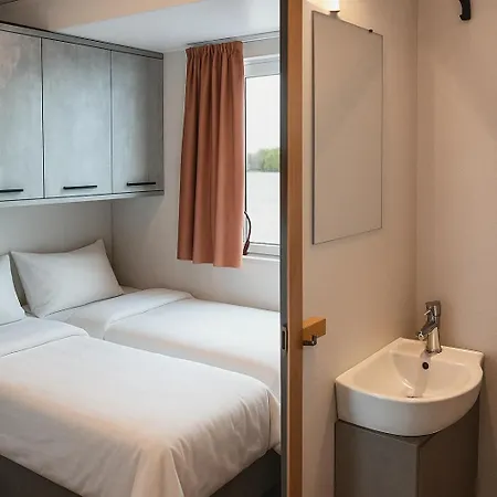 Moonrooms - Luxus Hausboot Holiday home