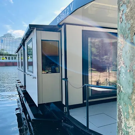 Moonrooms - Luxus Hausboot Holiday home