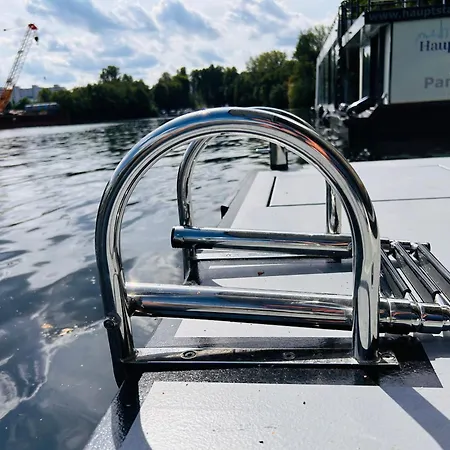 Vakantiehuis Moonrooms - Luxus Hausboot *